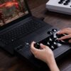 8BITDO Controle Bluetoth e Com Fio Arcade Stick Para Xbox e PC Preto