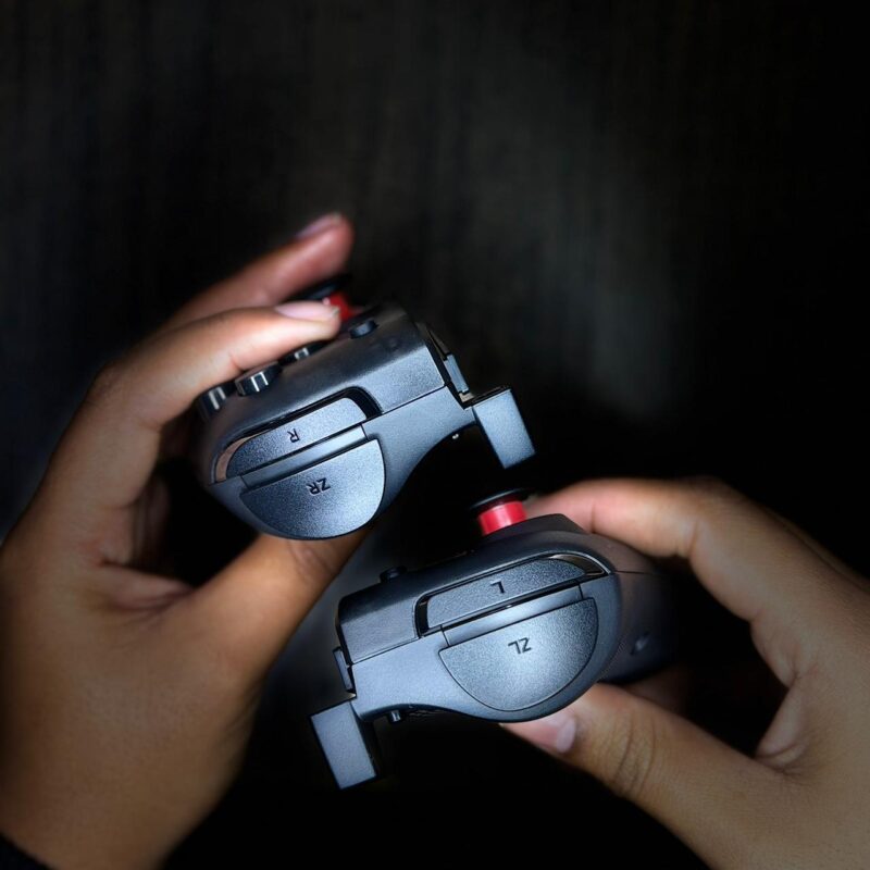 HORI Controle Split Pad Pro Preto para Nintendo Switch e Oled